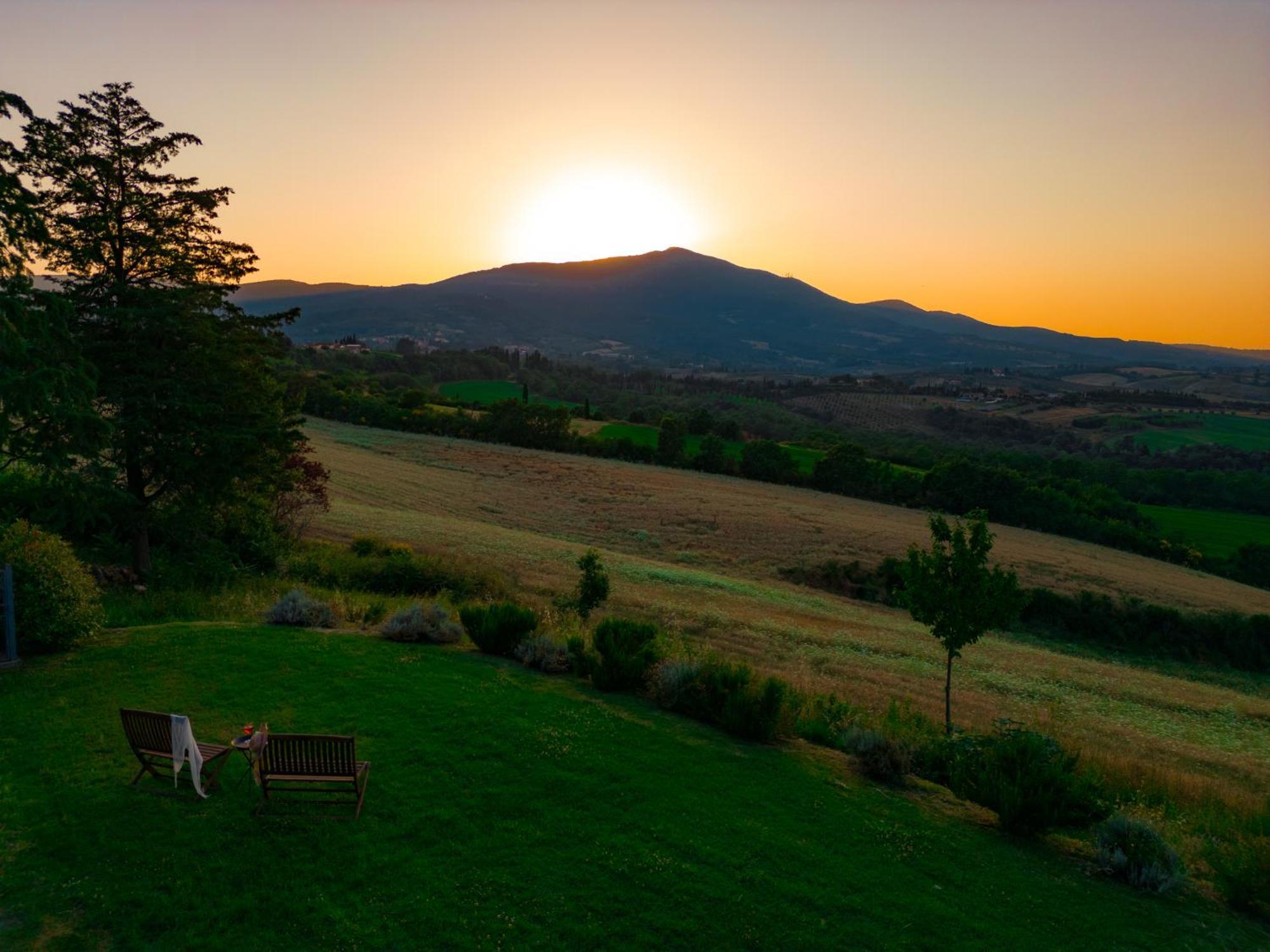 Agriturismo Spazzavento Palazzone Exterior photo